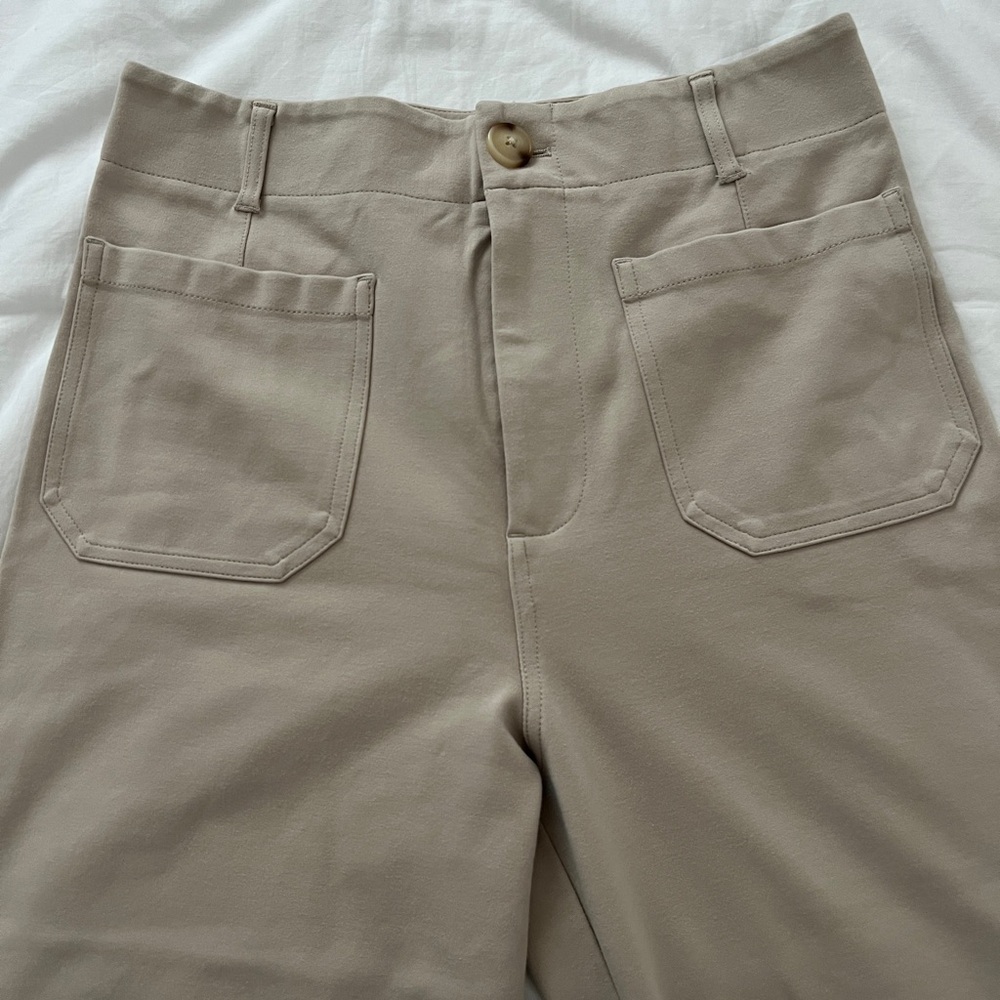 Jones New York cream wideโ leg pants in size 8 - Picture 3 of 9